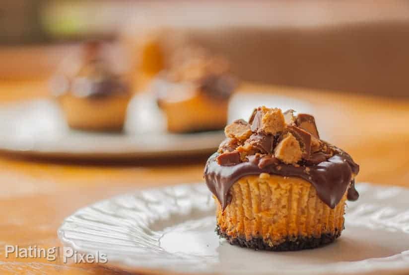 Reese's Peanut Butter Cup Mini Cheesecake Cupcakes - www.platingpixels.com