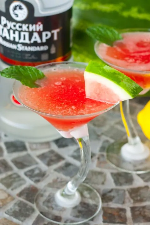 Sweet Watermelon Mint Martini - www.platingpixels.com