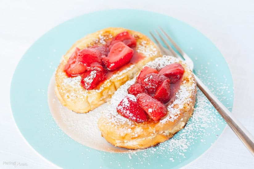 Banana Cream Cheese Stuffed French Toast with Strawberries