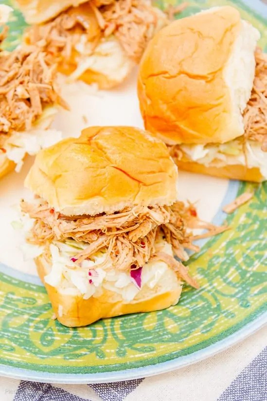 Slow Cooker Carolina Style Pulled Pork Sliders - Plating Pixels