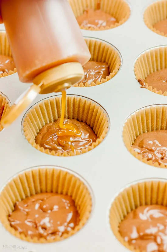 Chocolate Almond Cupcakes with Salted Caramel Vanilla Buttercream recipe - www.platingpixels.com