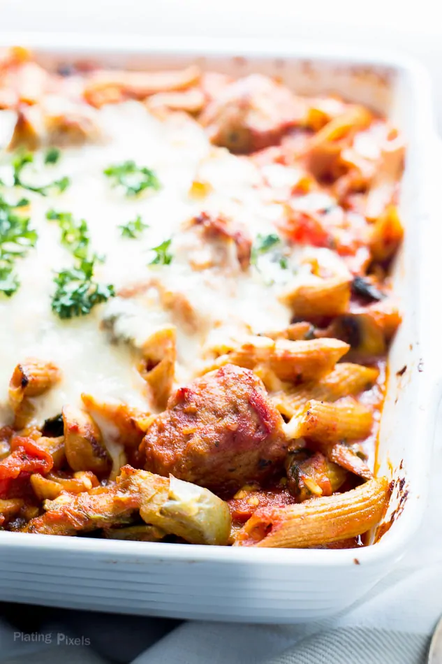 Spinach and Meatball Pasta Casserole recipe - www.platingpixels.com