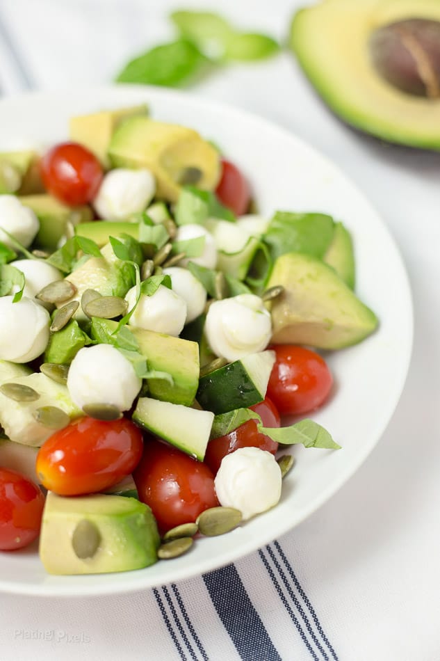 Mozzarella Avocado Caprese Salad recipe - www.platingpixels.com