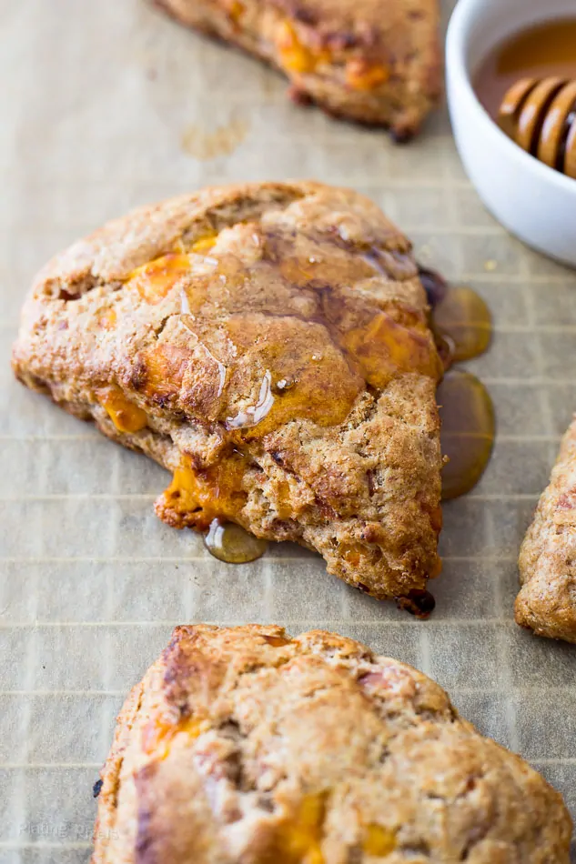 Whole Wheat Ham and Cheese Scones - www.platingpixels.com