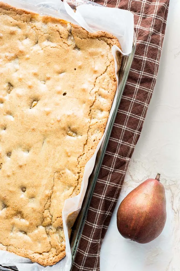 Frosted Maple Pear Blondies recipe - www.platingpixels.com