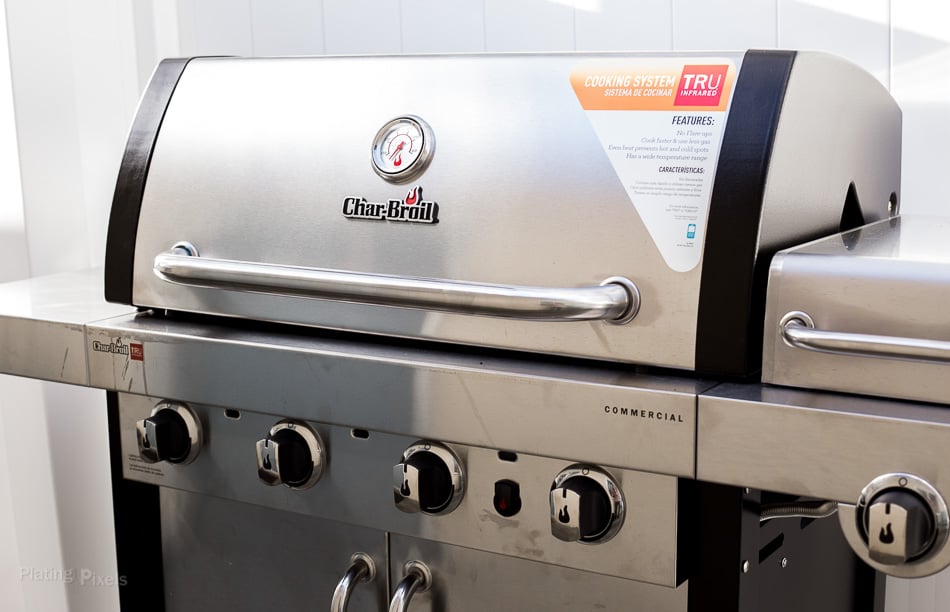 Char-Broil’s Commercial Series TRU-Infrared 4-Burner Gas Grill