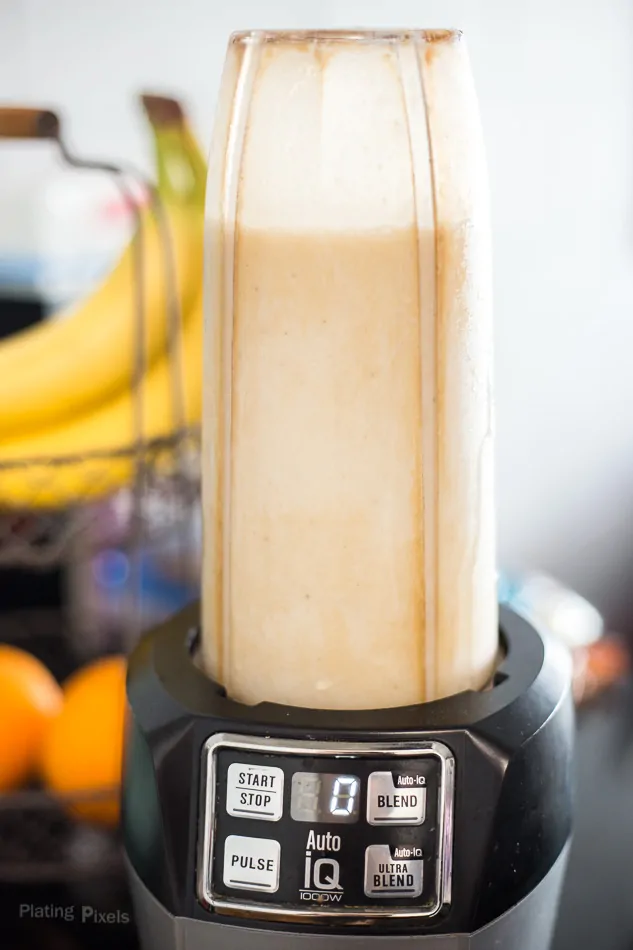 Coconut and Caramel Banana Daiquiri recipe - www.platingpixels.com