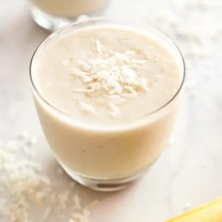 Coconut and Caramel Banana Daiquiri recipe - www.platingpixels.com