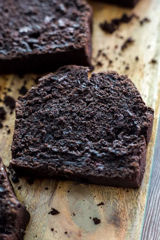 Dark Chocolate Mocha Breakfast Bread recipe - www.platingpixels.com