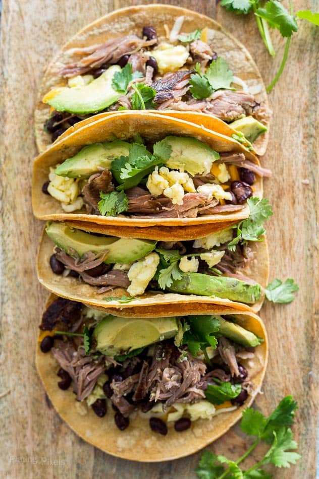 Slow Cooker Carnitas Breakfast Tacos recipe - www.platingpixels.com