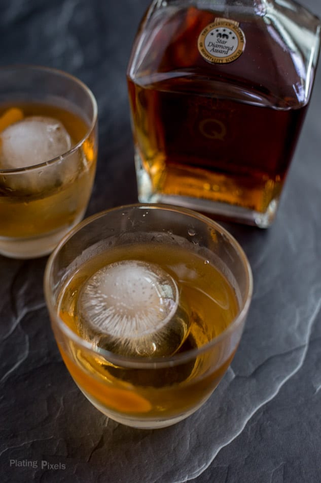 How to Make Rum Old Fashioned Cocktail recipe - platingpixels.com