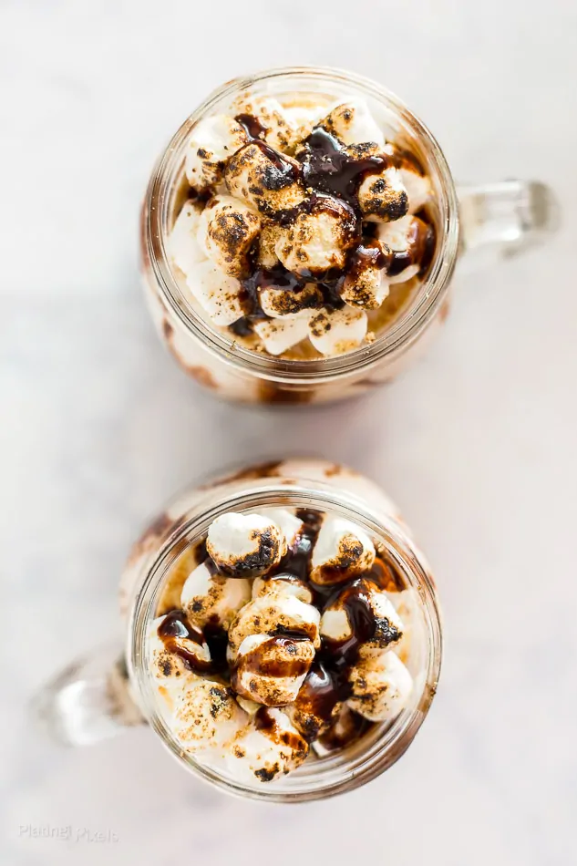 Homemade S'mores Frappe recipe - platingpixels.com