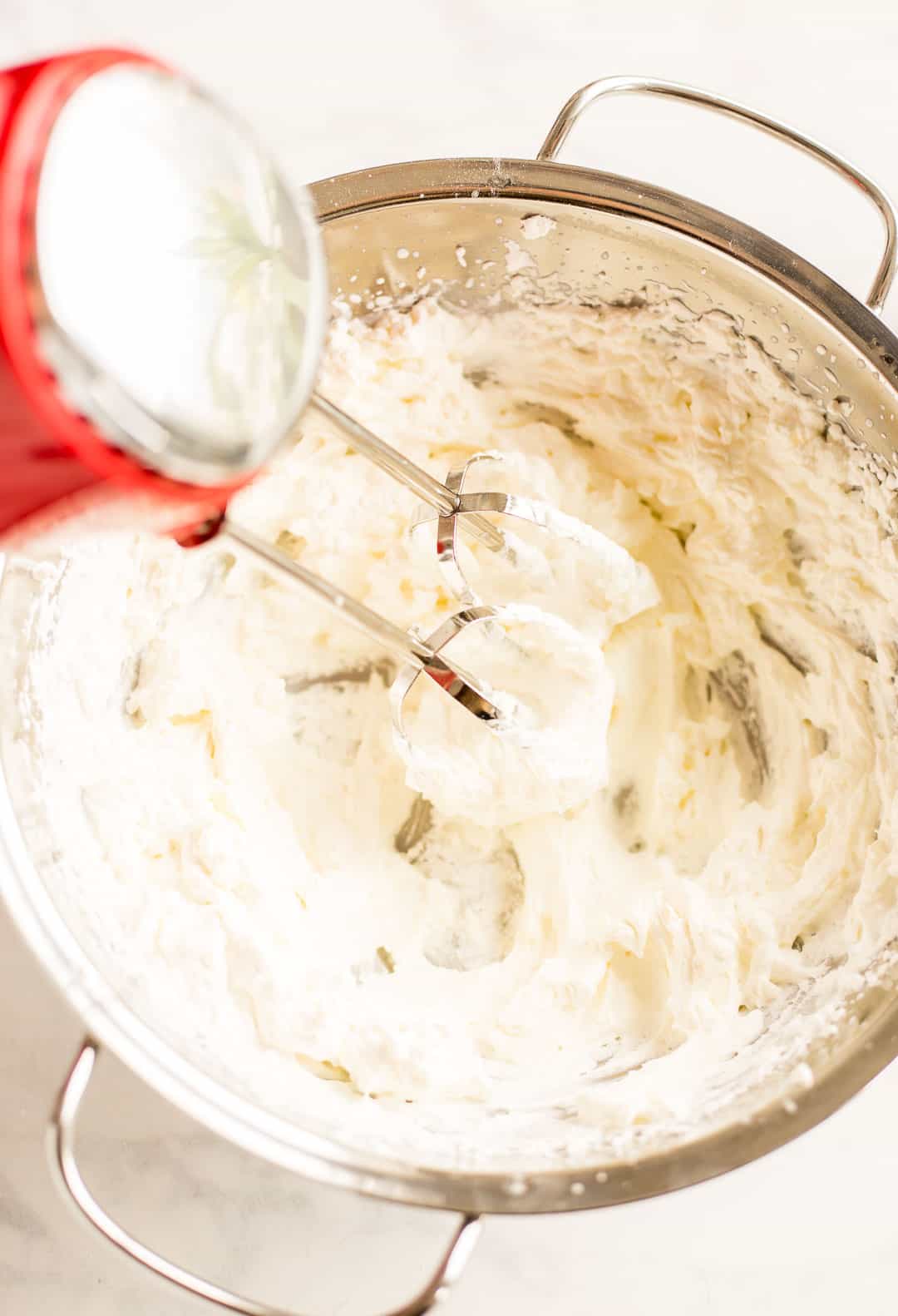 Using a mixer to make whipped cream